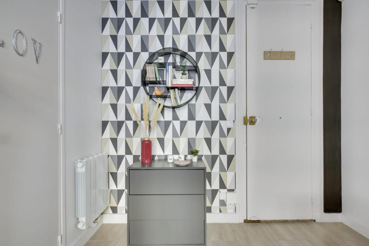 Bright Charming Modern Studio By Dreamy Canal St Martin 10Eme Metro Goncourt Apartment Paris Exterior photo