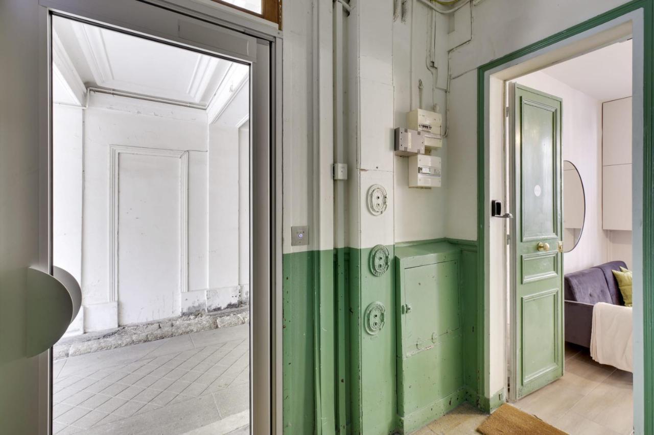 Bright Charming Modern Studio By Dreamy Canal St Martin 10Eme Metro Goncourt Apartment Paris Exterior photo