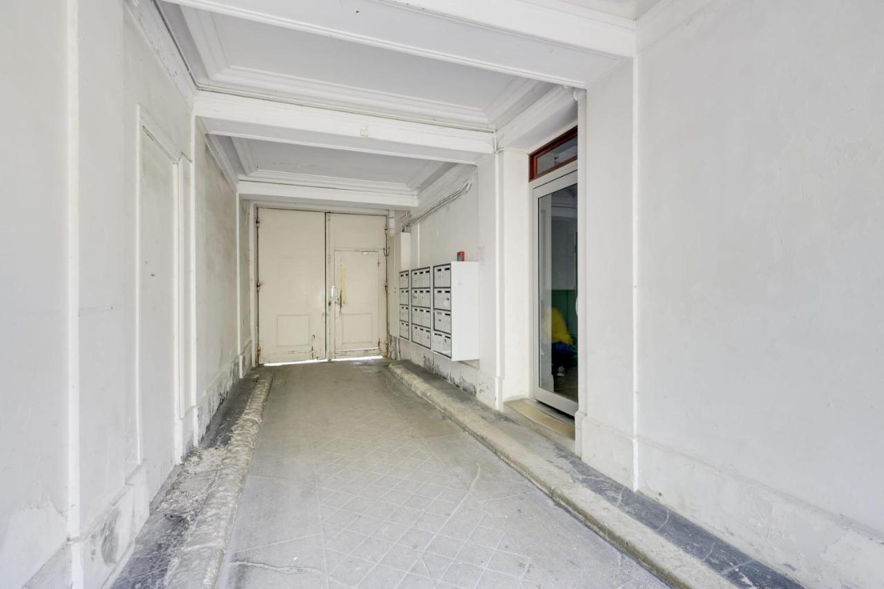 Bright Charming Modern Studio By Dreamy Canal St Martin 10Eme Metro Goncourt Apartment Paris Exterior photo